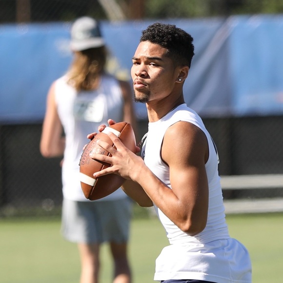 Meet your Posher, Kyle - Picture 1 of 1